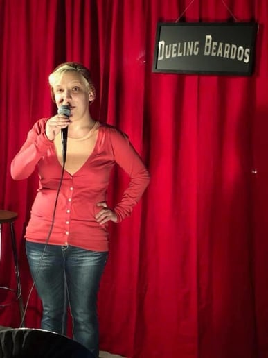 Gallery photo 6 of Melina Best Comedy