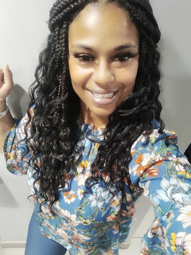 Gallery photo 7 of Comedian Melli JayBird