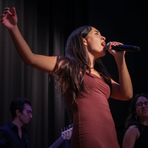 Gallery photo 2 of Melodía Y Rumba | Youth Salsa Band