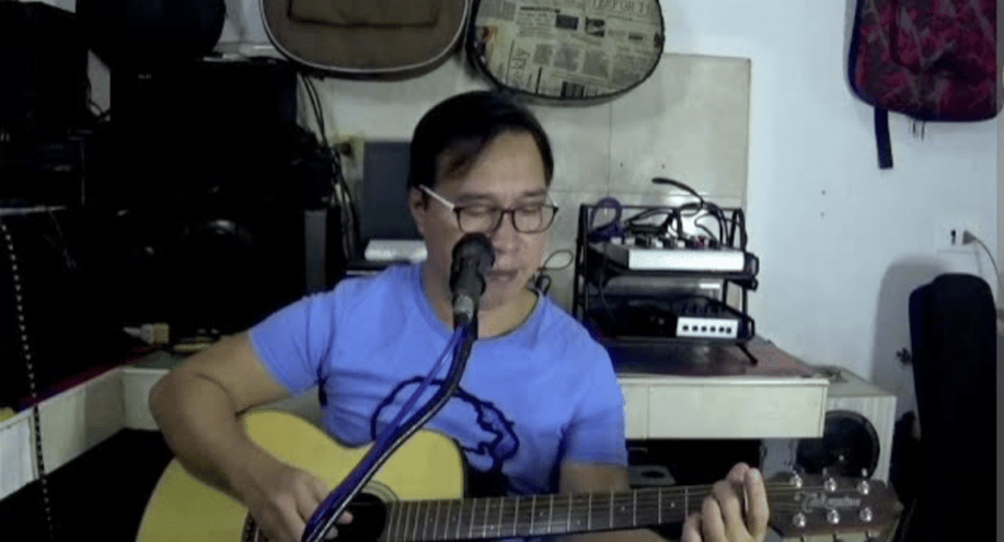 Gallery photo 2 of Mel’s Acoustic