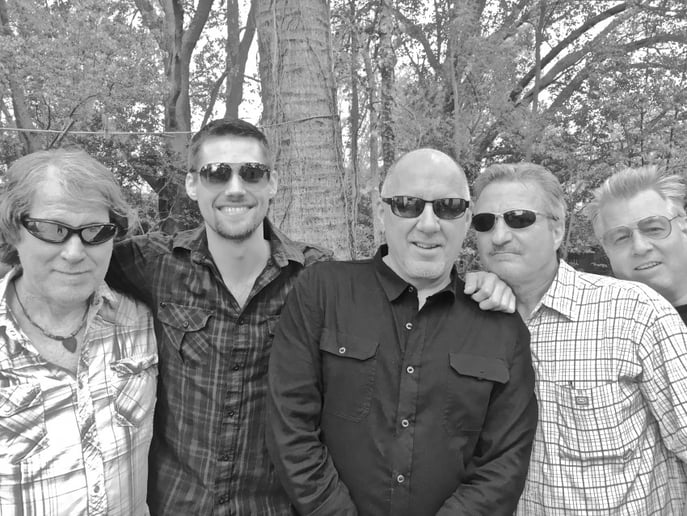 Gallery photo 2 of Melt Behind the Wheel