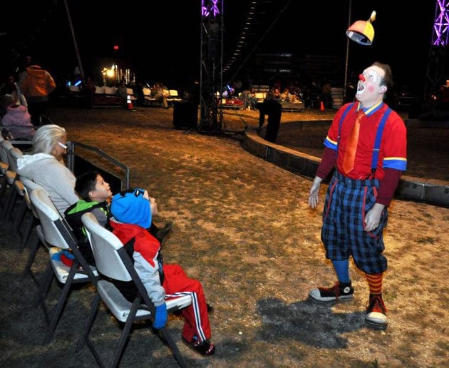 Gallery photo 3 of Melvino the Clown