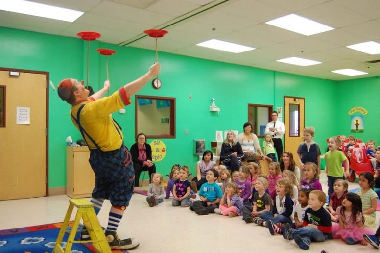 Gallery photo 1 of Melvino the Clown