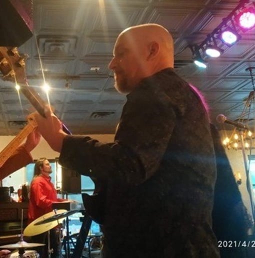 Gallery photo 4 of Memphis Johnsons and The FlyGirl Debbie