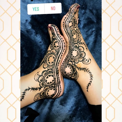 Gallery photo 1 of Mendhi Wale Haath
