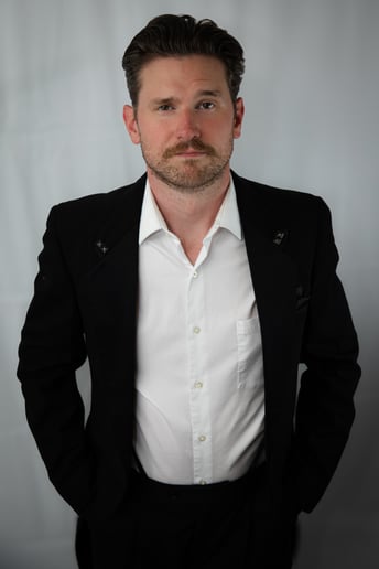 Gallery photo 2 of Mentalist Magician, Schreiben