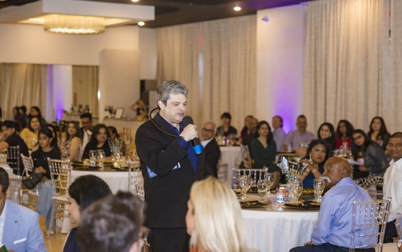 Gallery photo 14 of Mentalist/Magician Rick Silver
