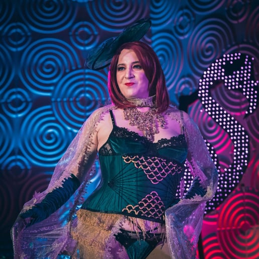 Gallery photo 2 of Meredith Sparkles