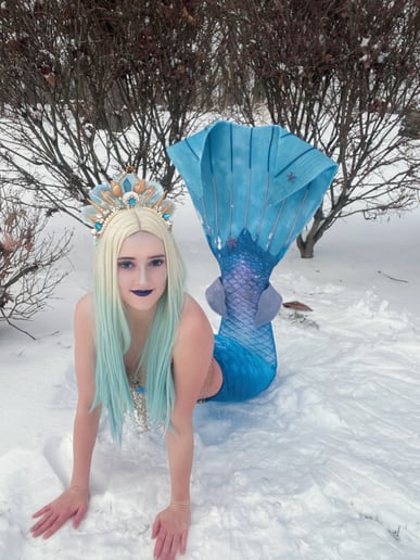 Gallery photo 4 of Mermaid Abby