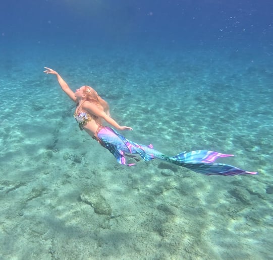 Gallery photo 3 of Mermaid Caitlyn