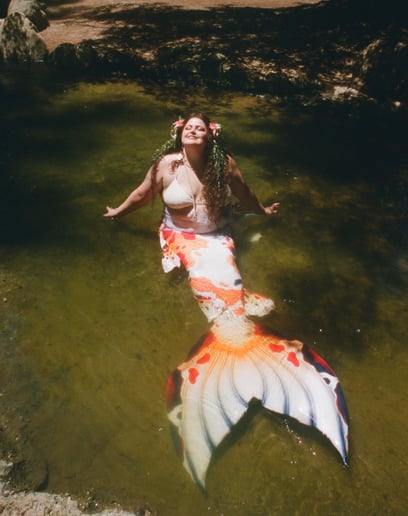 Gallery photo 1 of Mermaid Cali