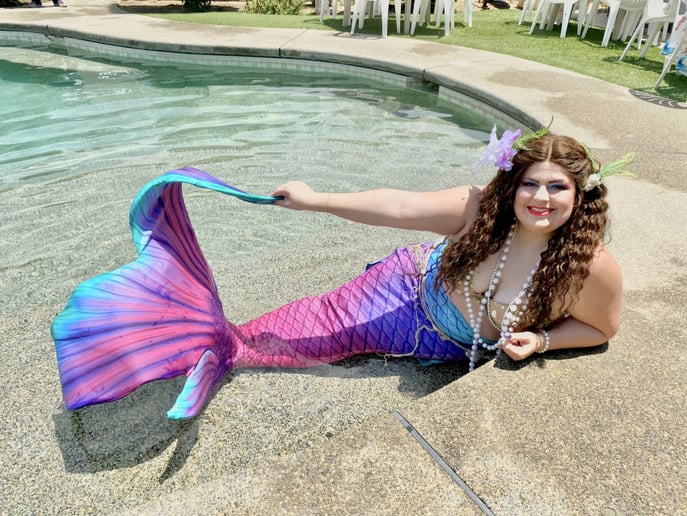 Gallery photo 2 of Mermaid Cali