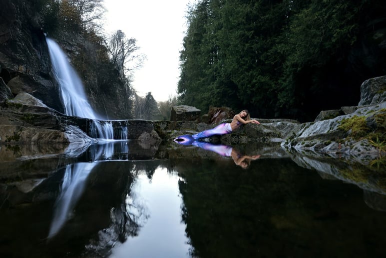 Gallery photo 3 of Mermaid Elizabeth