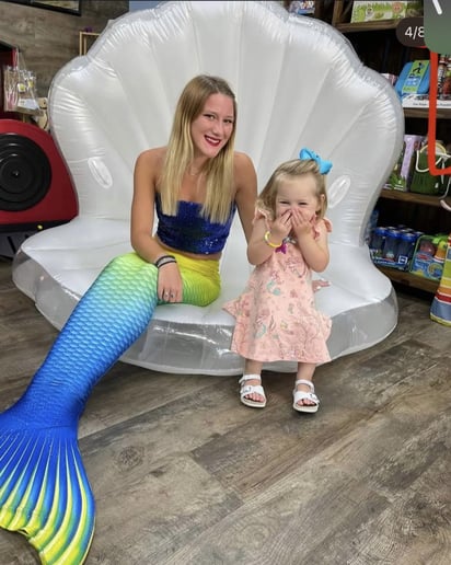 Gallery photo 8 of Mermaid Finley