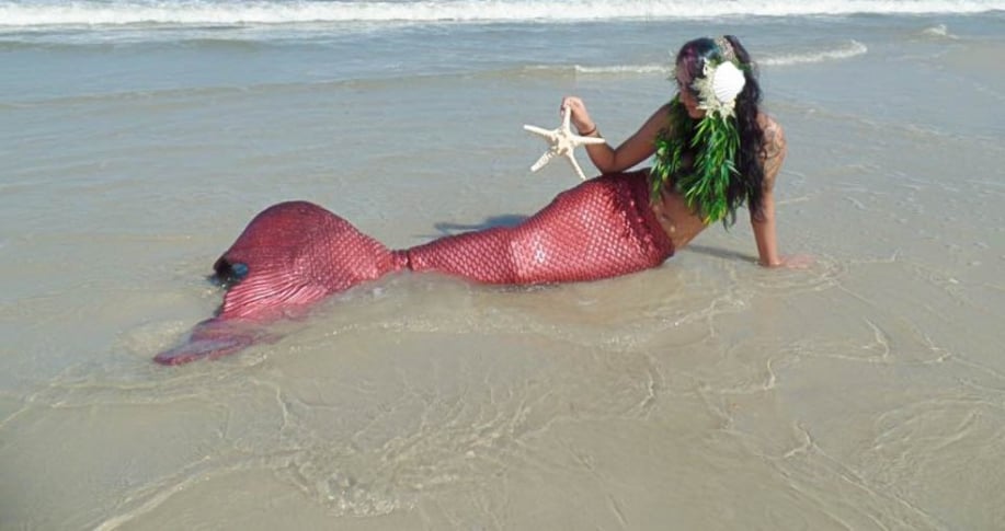 Gallery photo 2 of Mermaid Kelly's Real Life Professional Mermaids