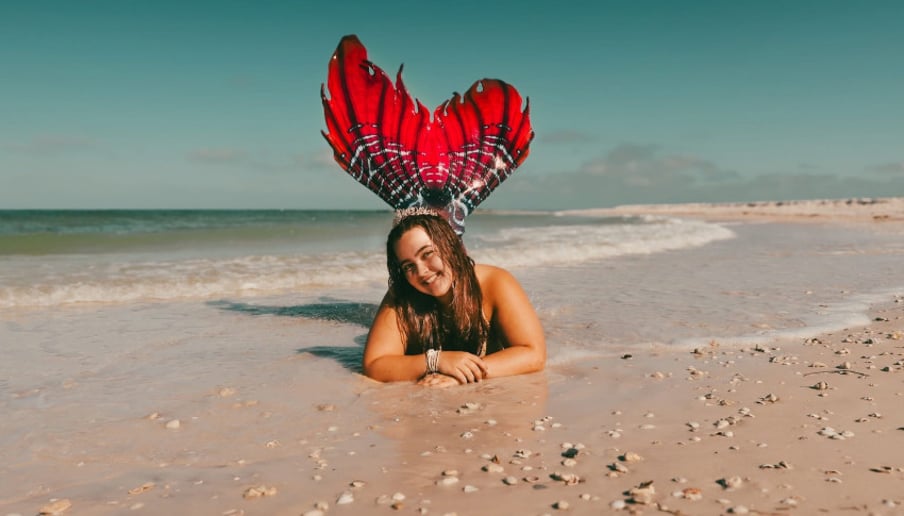 Gallery photo 2 of Mermaid Mari