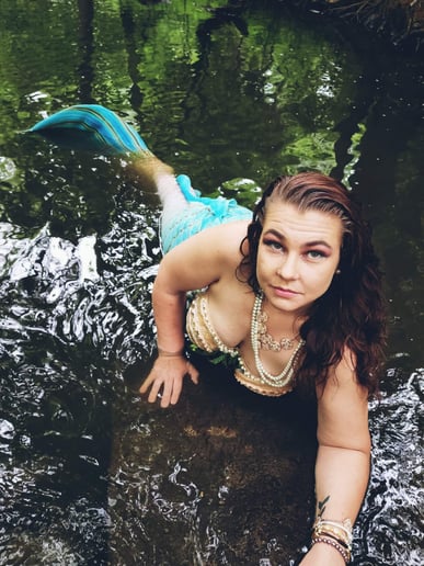Gallery photo 3 of Mermaid Pearlyana