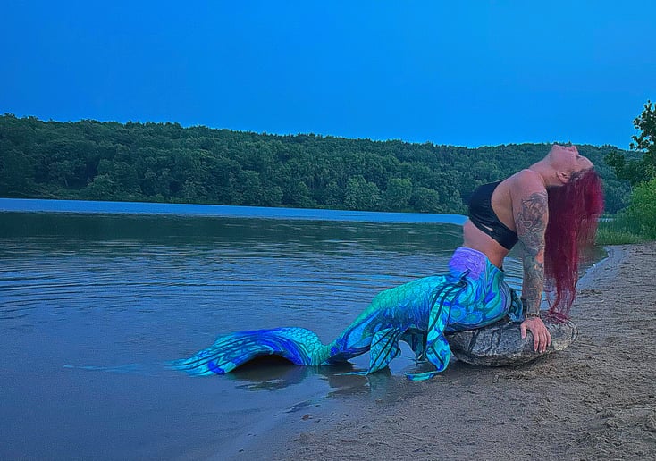 Gallery photo 2 of Merveda the Mermaid