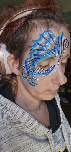Gallery photo 2 of Messy Midwest Mama