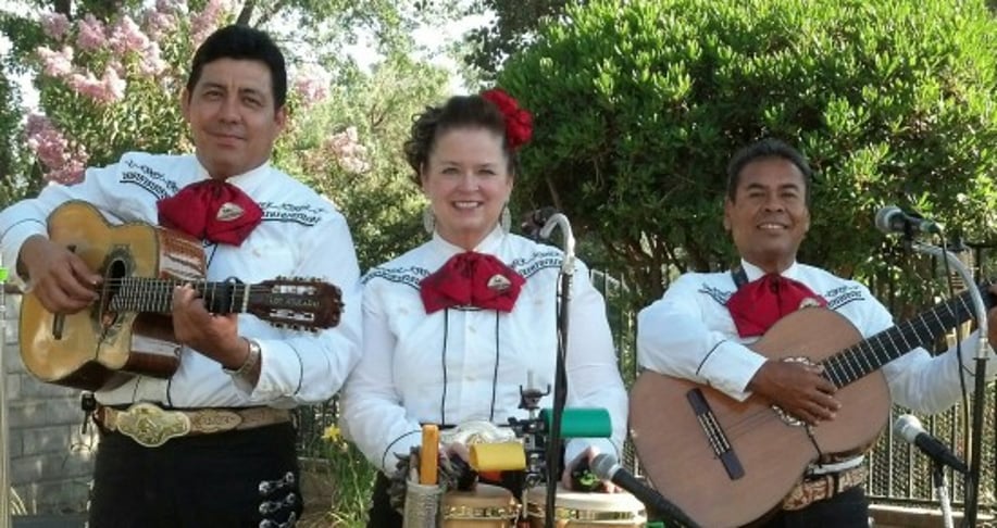 Gallery photo 32 of Mariachi Trio Los Azulado