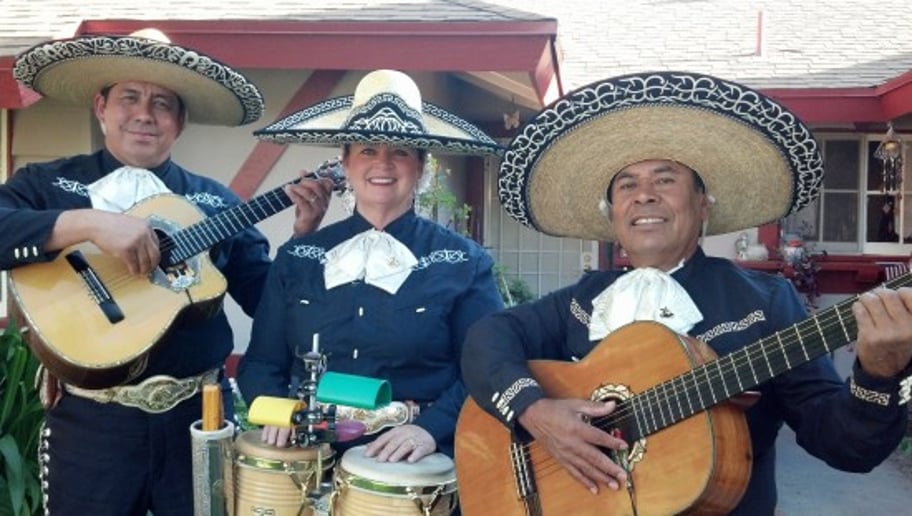 Gallery photo 30 of Mariachi Trio Los Azulado