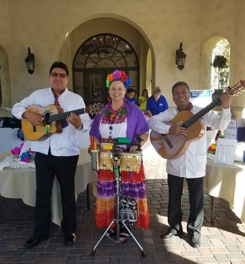 Gallery photo 7 of Mariachi Trio Los Azulado