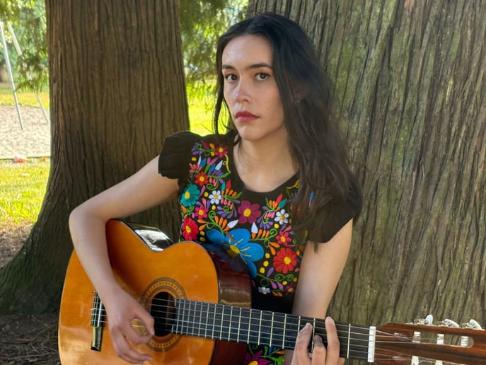 Gallery photo 5 of Mexican Folklore Singer-Songwriter