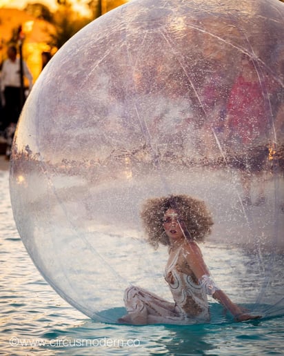 Gallery photo 5 of Circus Modern