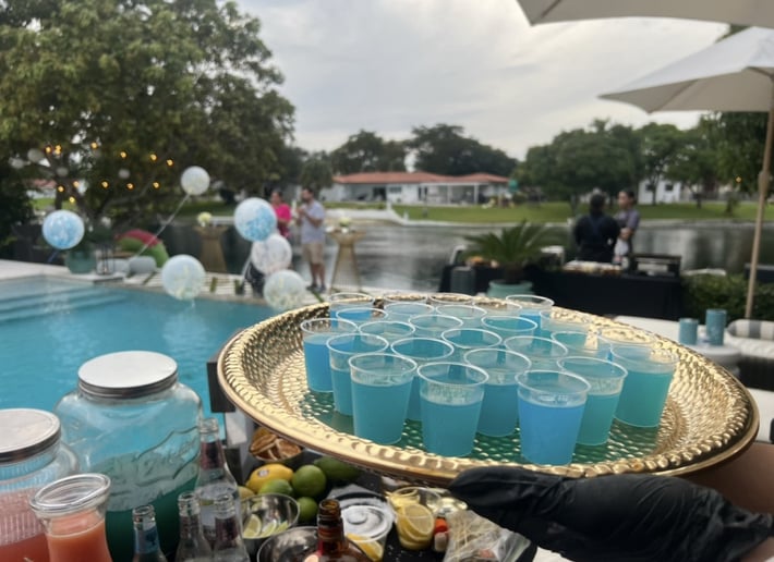 Gallery photo 9 of Miami305MobileBar Co.