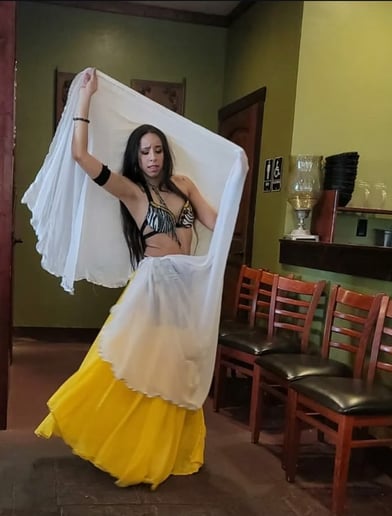 Gallery photo 6 of Amidd Shariff Bellydancer