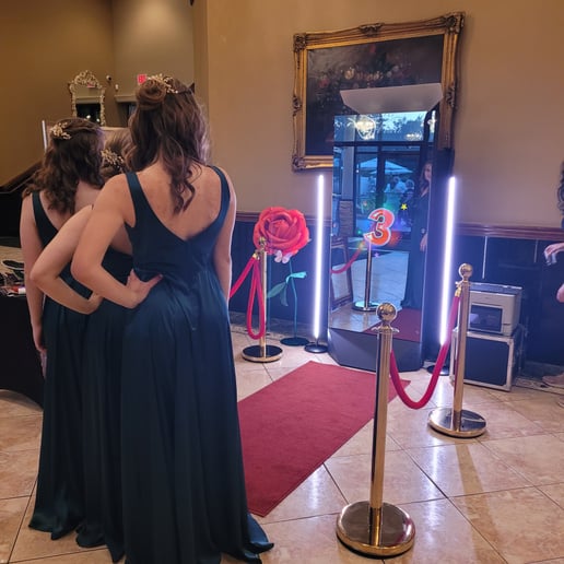 Gallery photo 7 of Miami Luxe Photo Booth