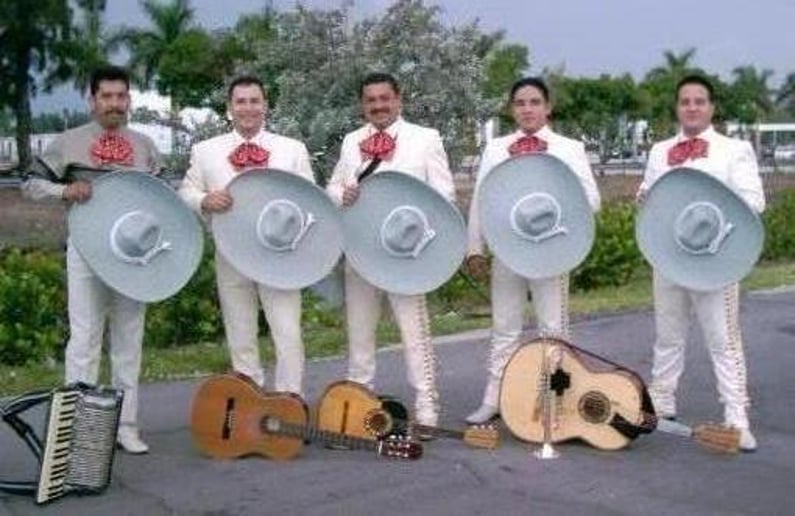 Gallery photo 1 of Miami mariachis