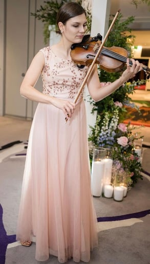 Gallery photo 6 of Miami Violinist