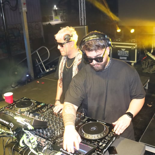 Gallery photo 1 of Edbass
