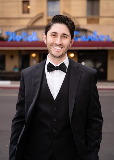 Gallery photo 1 of Michael Calvoni