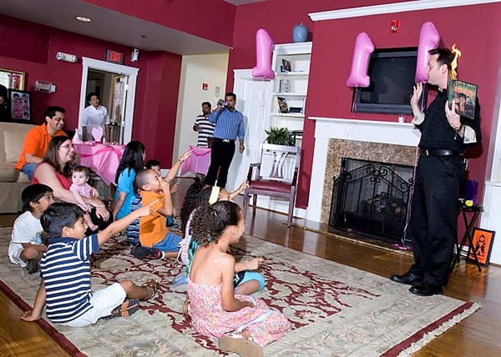 Gallery photo 16 of Michael Chamberlin, Magician