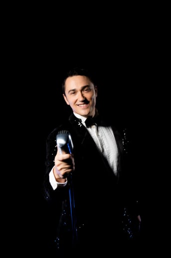 Gallery photo 7 of Michael Evans - Modern Crooner