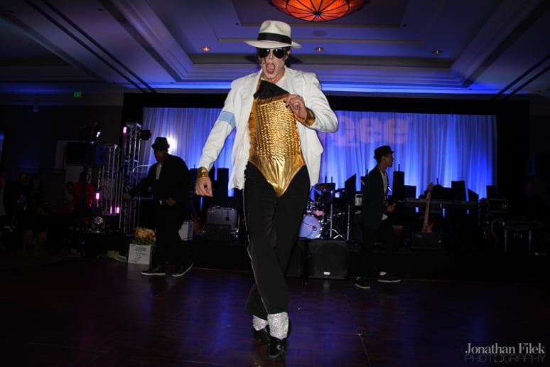 Gallery photo 1 of Michael Kiss as Michael Jackson