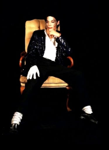 Gallery photo 25 of Michael Kiss as Michael Jackson