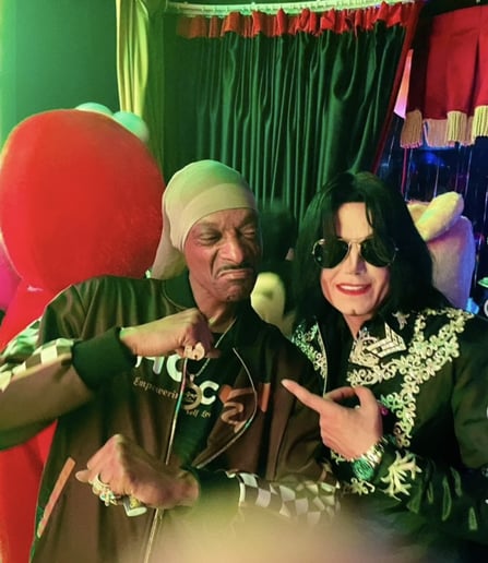 Gallery photo 7 of Michael Kiss as Michael Jackson