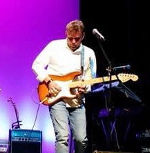 Gallery photo 6 of Michael Lee Brown Music
