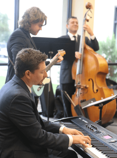 Gallery photo 8 of Michael Manzoni and his All Jazz Band