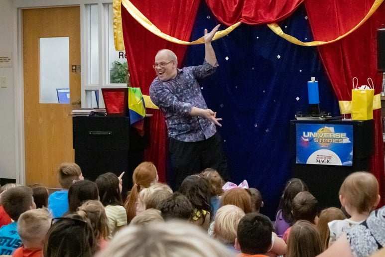 Gallery photo 2 of Michael Messing Magic