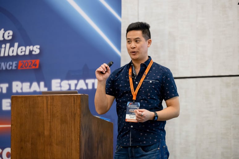 Gallery photo 14 of Michael Quan - Keynote Speaker | Habits, Mindset & AI