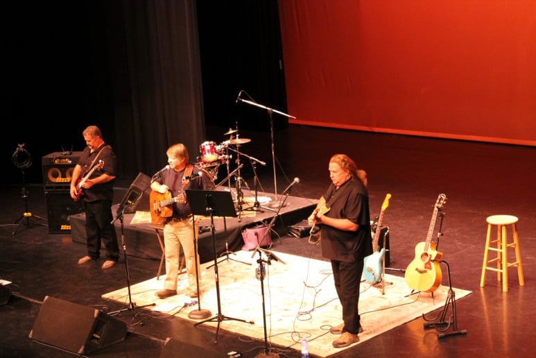 Gallery photo 1 of Michael Quinn and Cherry Wine