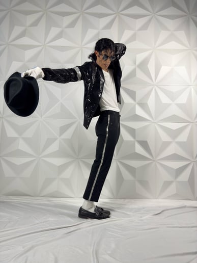 Gallery photo 3 of Michael Phoenix