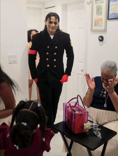 Gallery photo 6 of MJ Tribute Live