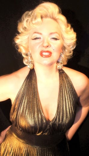 Gallery photo 1 of Golden Goddess Entertainment