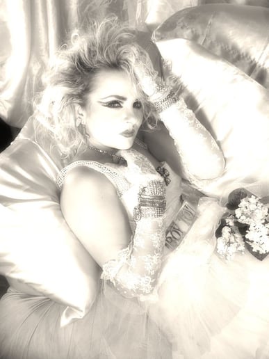 Gallery photo 10 of Golden Goddess Entertainment