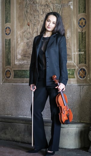 Gallery photo 26 of NYC Violinist Michi
